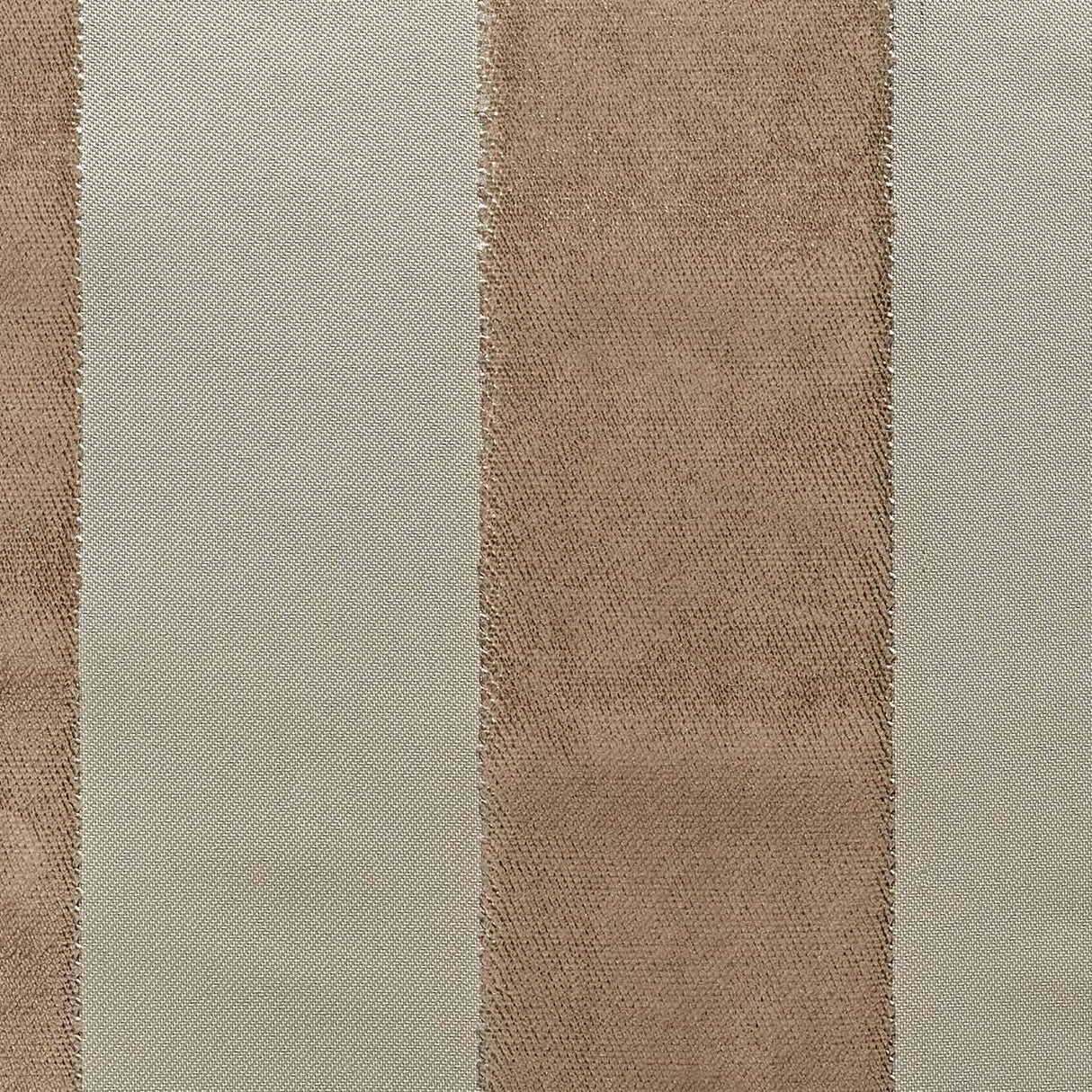 Lumina Stripe 44