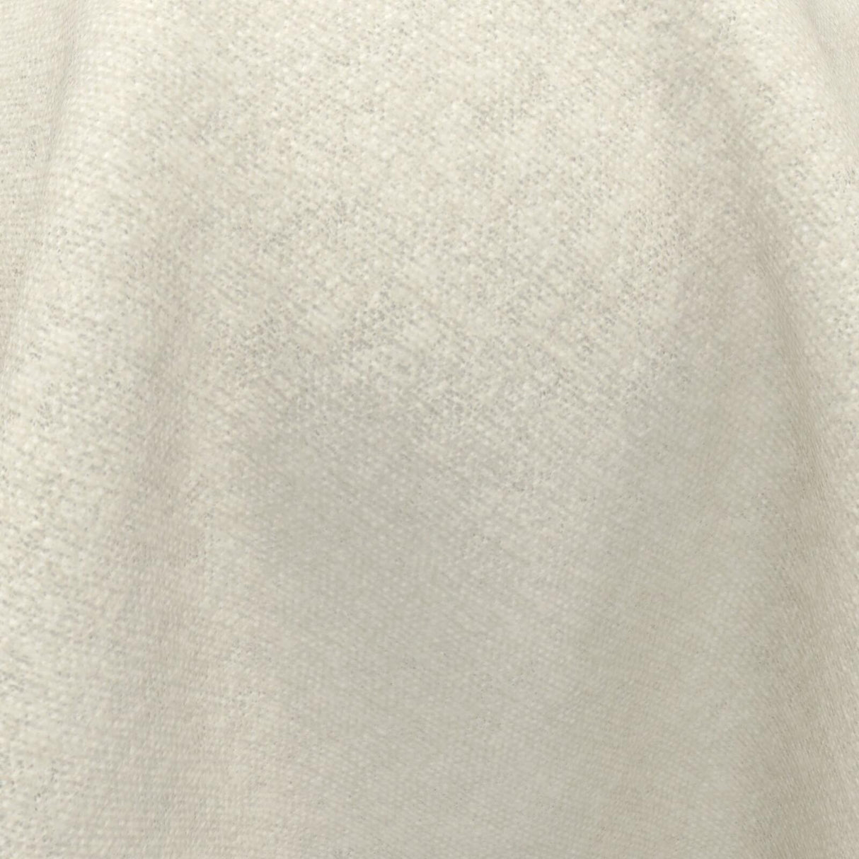 Confidante 47 Champagne